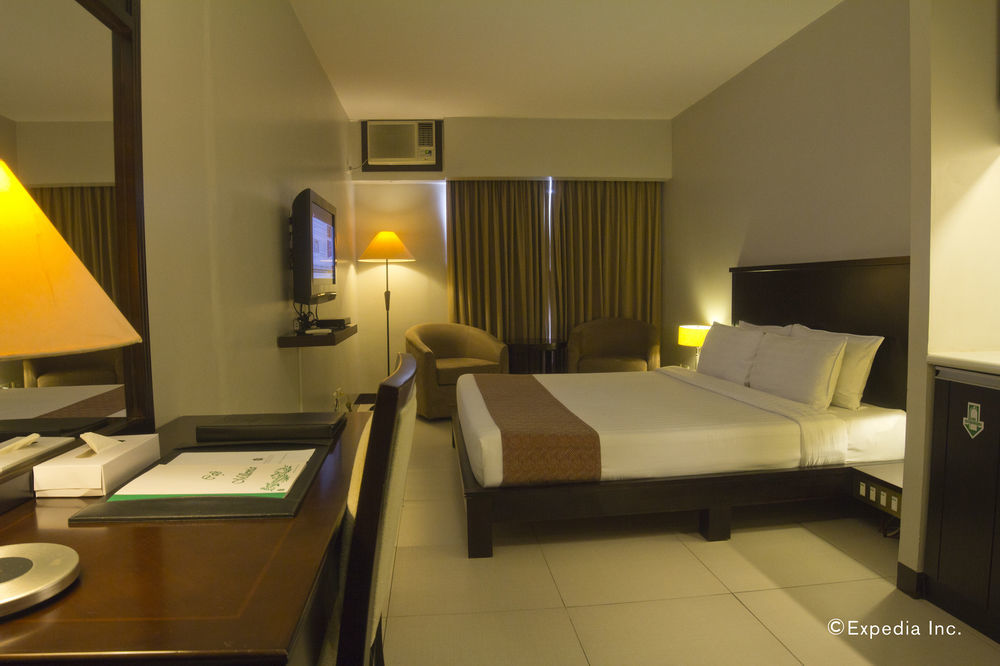 Millenia Suites Pasig City Exterior photo