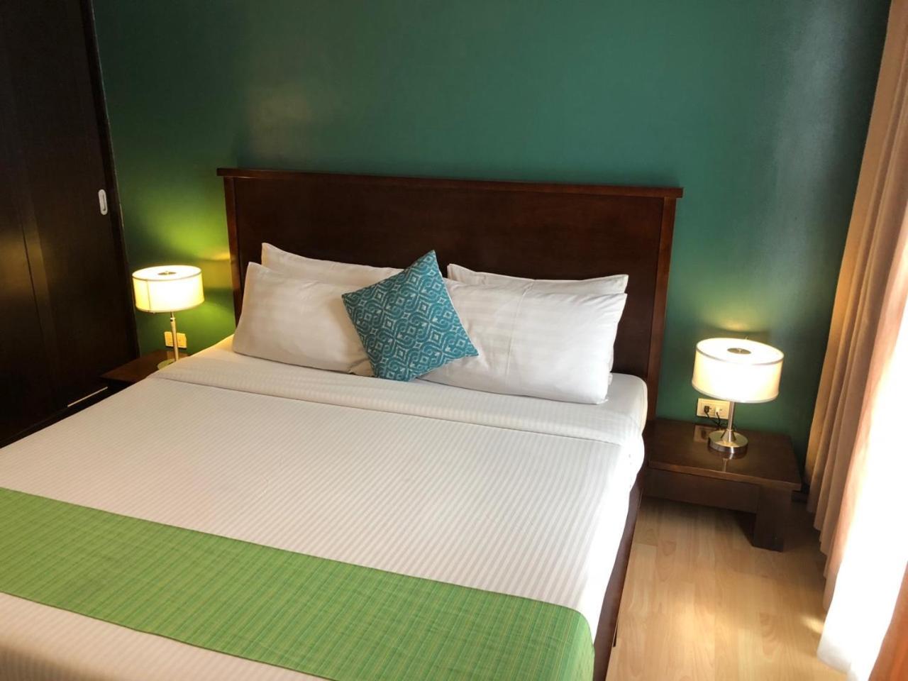 Millenia Suites Pasig City Exterior photo