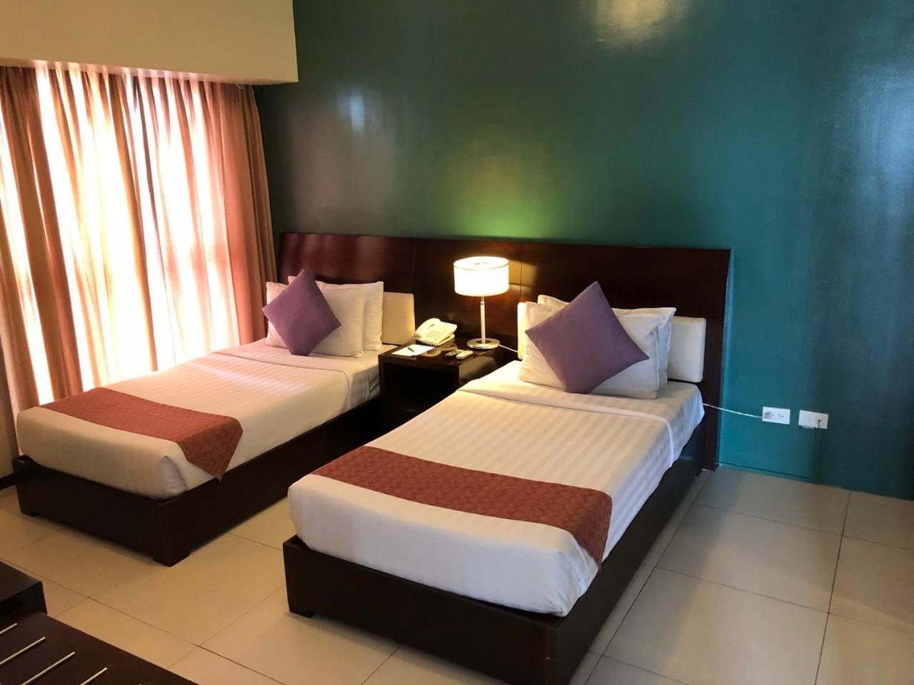 Millenia Suites Pasig City Exterior photo