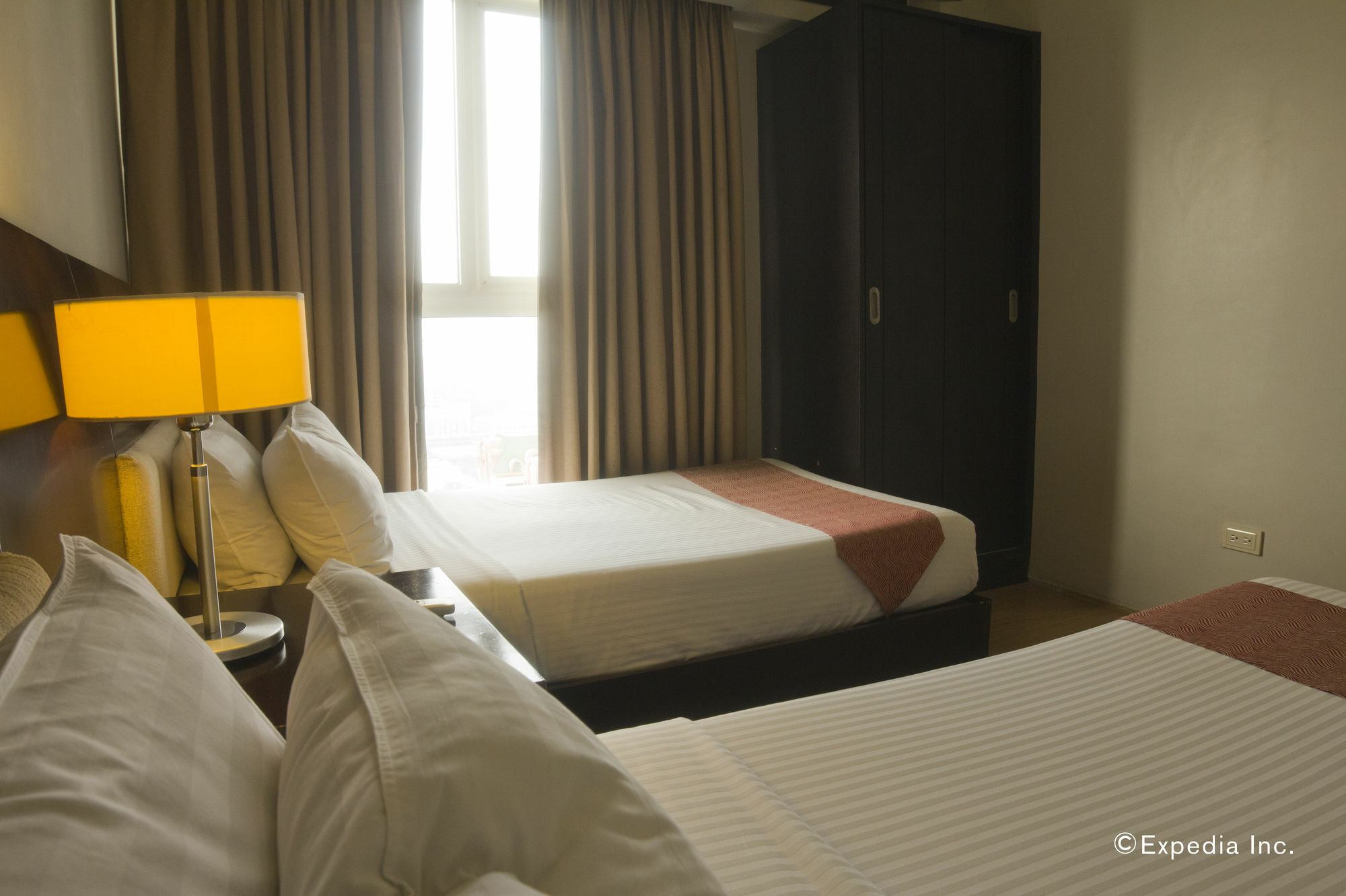Millenia Suites Pasig City Exterior photo