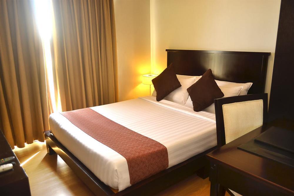 Millenia Suites Pasig City Exterior photo